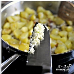 Жареная картошка с мясом Жареная картошка с мясом