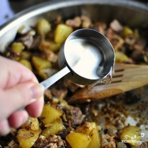 Жареная картошка с мясом Жареная картошка с мясом