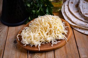 Буррито поджаренный на сковороде