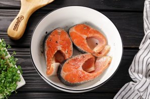 Красная рыба в аэрогриле