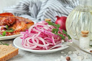 Маринованный лук