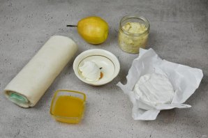 Слойки с камамбером и грушей