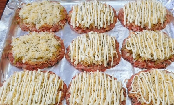 Не просто котлеты с гарниром: гениальный рецепт вкусного ужина, которое покорит вашу семью!