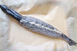 Фаршированная щука в духовке Фаршированная щука в духовке