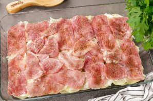 Картошка по-французски с помидорами