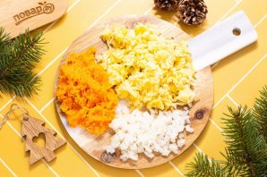 Вегетарианский салат в виде лошади Вегетарианский салат в виде лошади