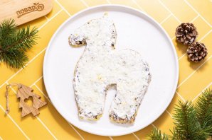 Вегетарианский салат в виде лошади Вегетарианский салат в виде лошади